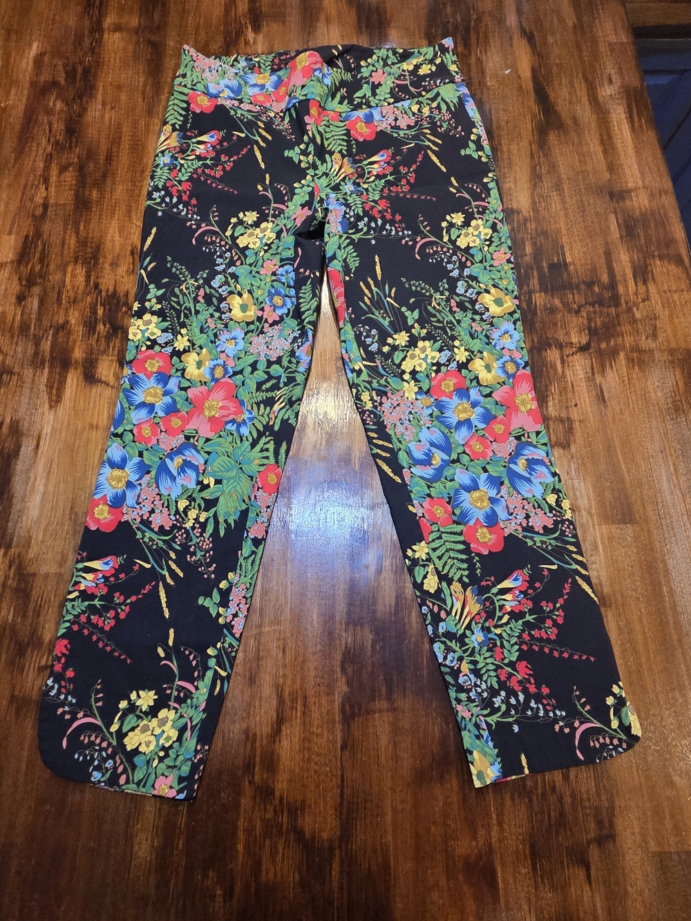 Soft Surroundings Women MPetite Stretch Ankle Pants In Bloom Black Floral